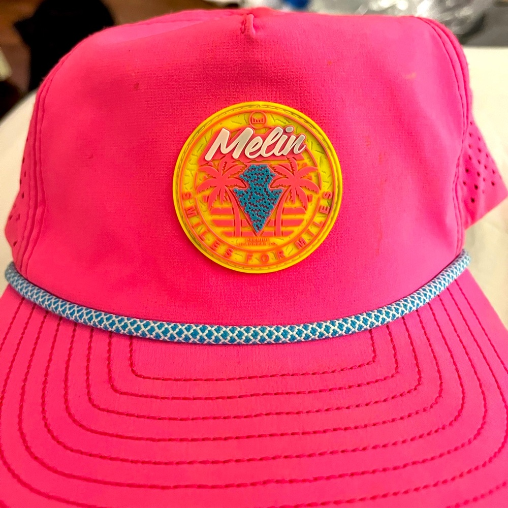 Melin Neon Coronado